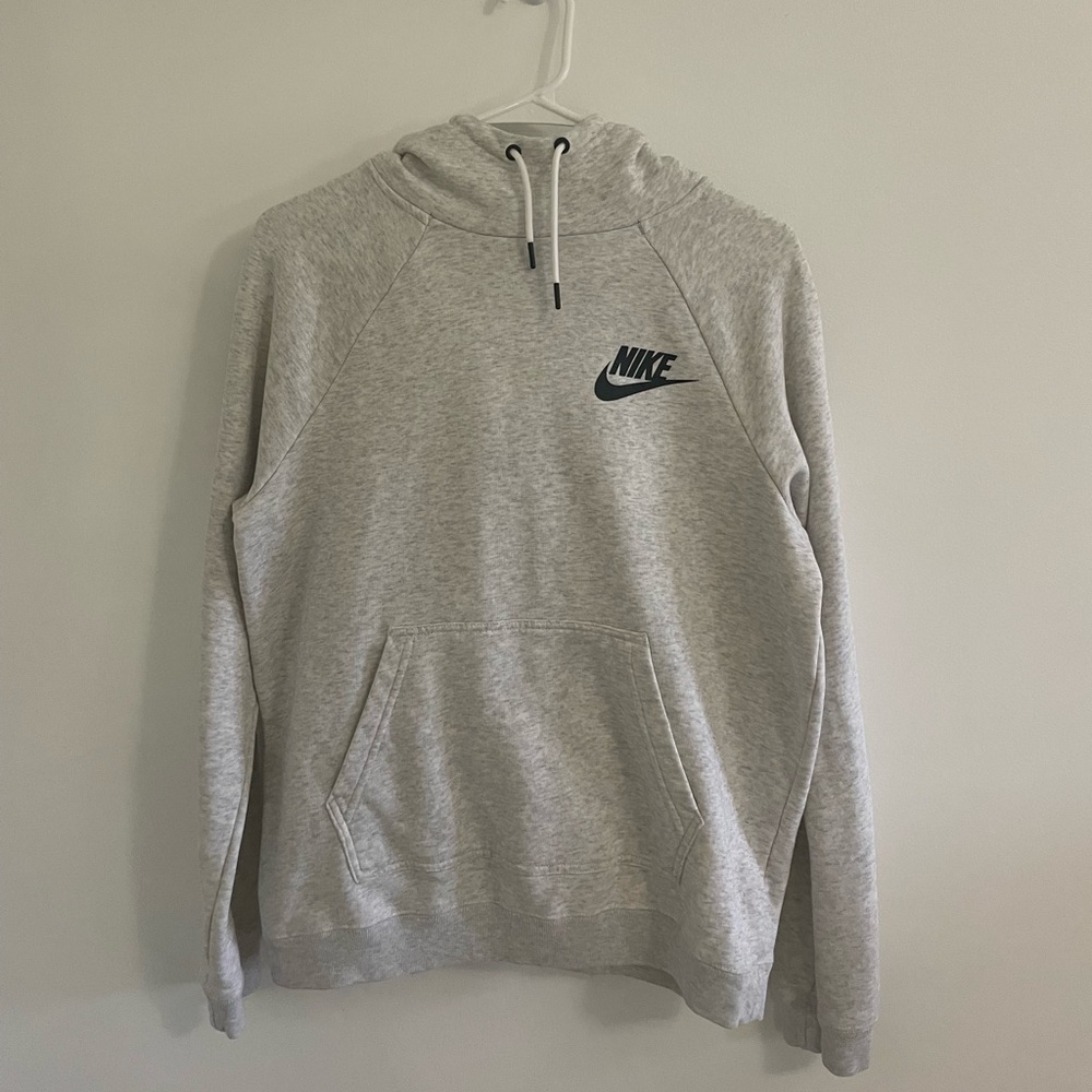Gray Nike sweatshirt size women’s small